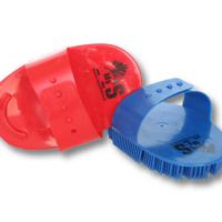 REGOLIERBARER HAAS STRIEGEL AUS PLASTIK MIT WEICHEN BORSTEN